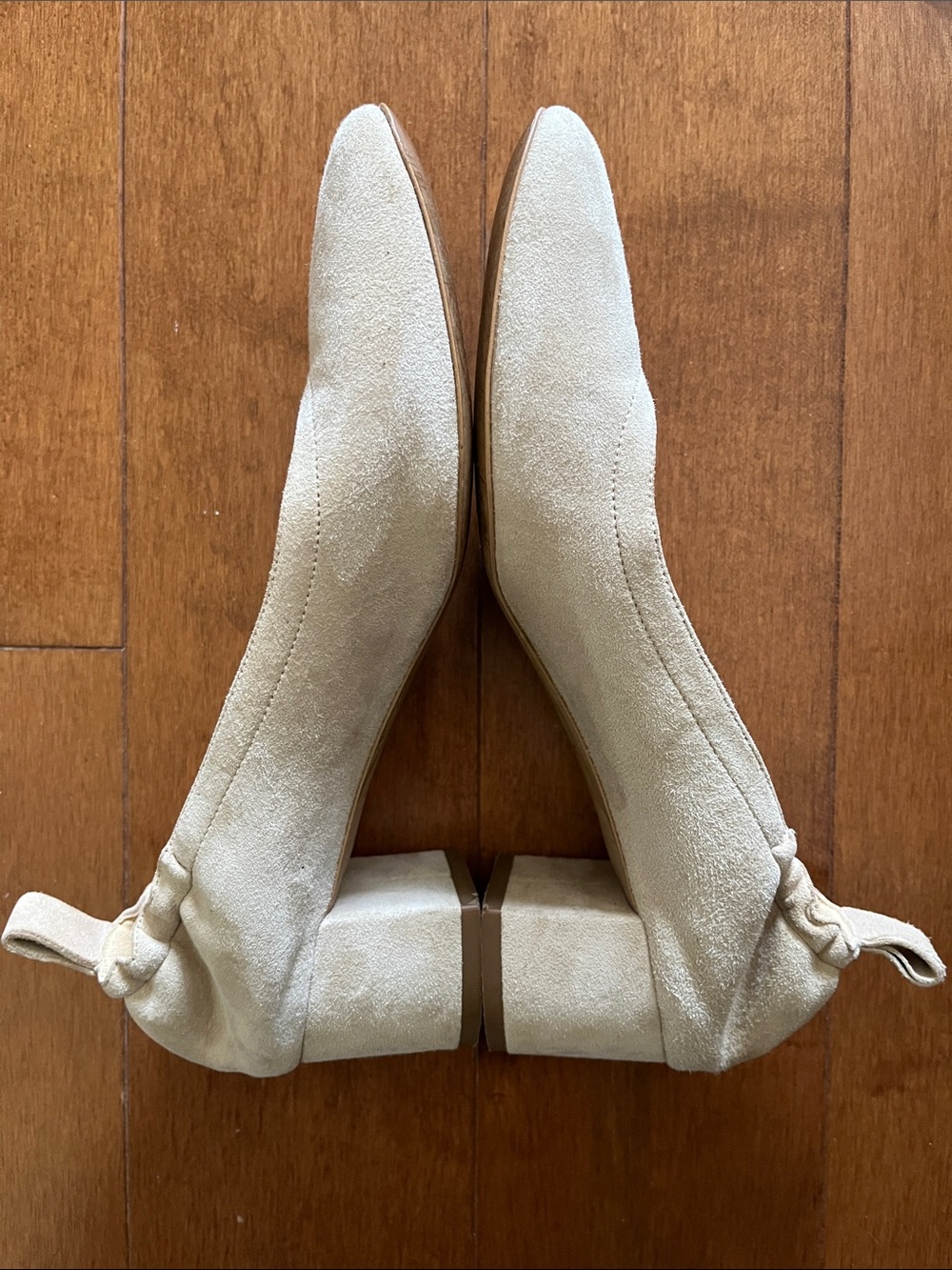 Everlane The Italian Leather Day Heel - Natural Suede - Picture 3 of 6